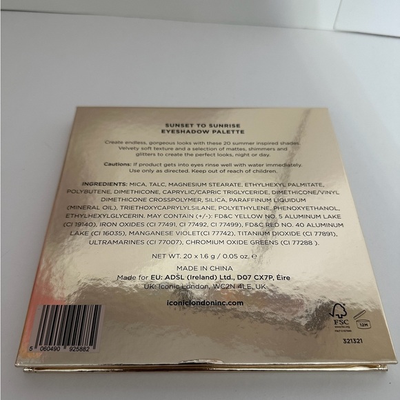 NIB Iconic London Sunset to Sunrise Eyeshadow Palette 20 Shades Makeup Favorite - Picture 4 of 6